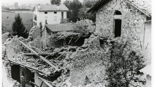 50 anni dal terremoto del Friuli: la Biblioteca Livio Paladin ricorda con una mostra fotografica