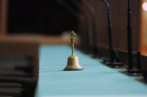 Aula del Consiglio regionale, campanello