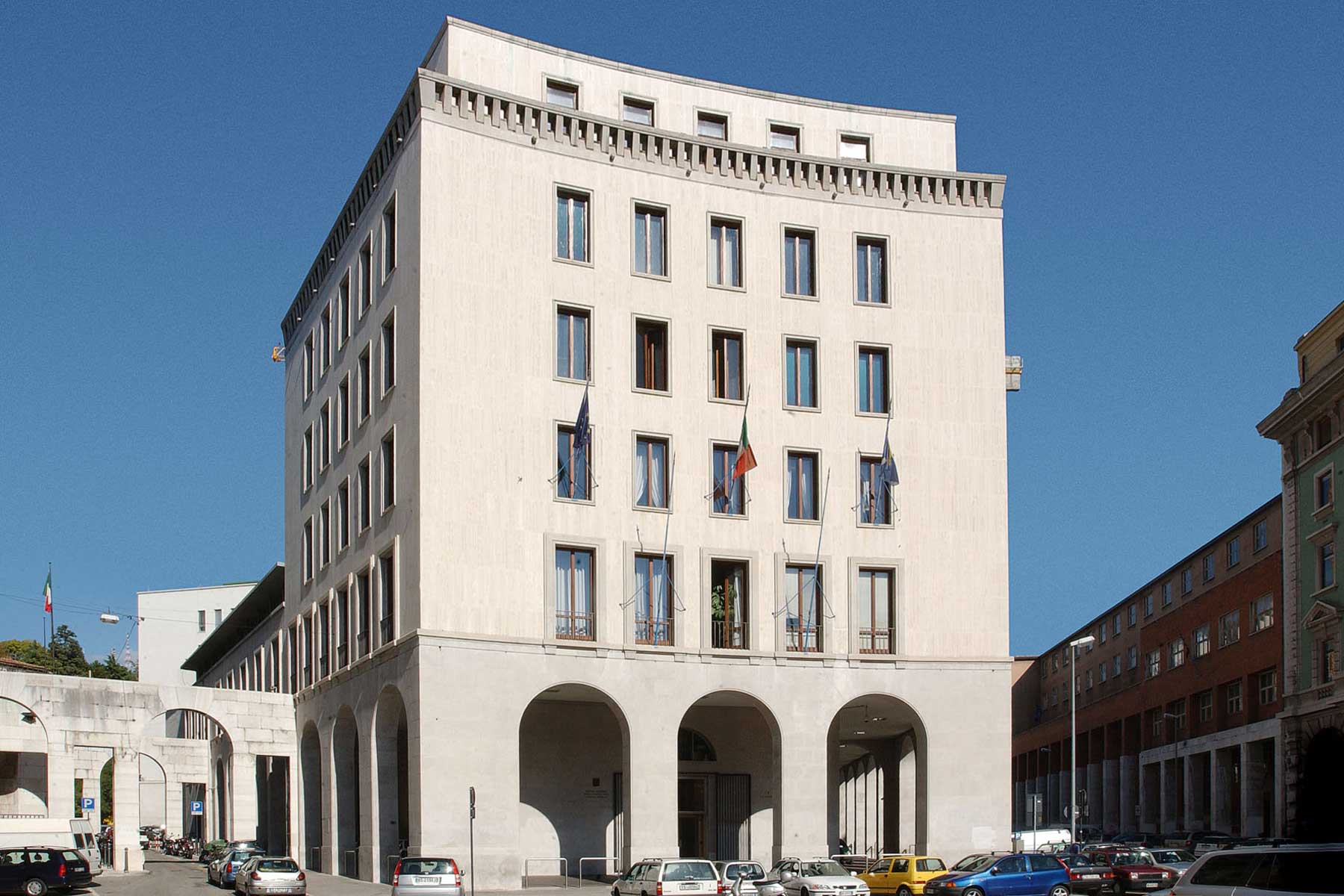 La sede del Consiglio regionale in piazza Oberdan a Trieste